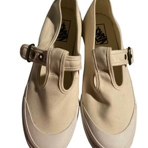 New Vans Women's Cream Canvas Sneakers Size 9 1/2